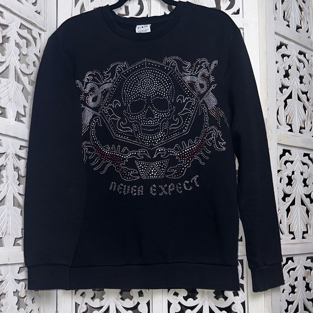 Zara Black Crewneck Sweatshirt with Rhinestone Skull Scorpion Design